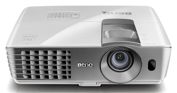 BenQ-W1070-Beamer