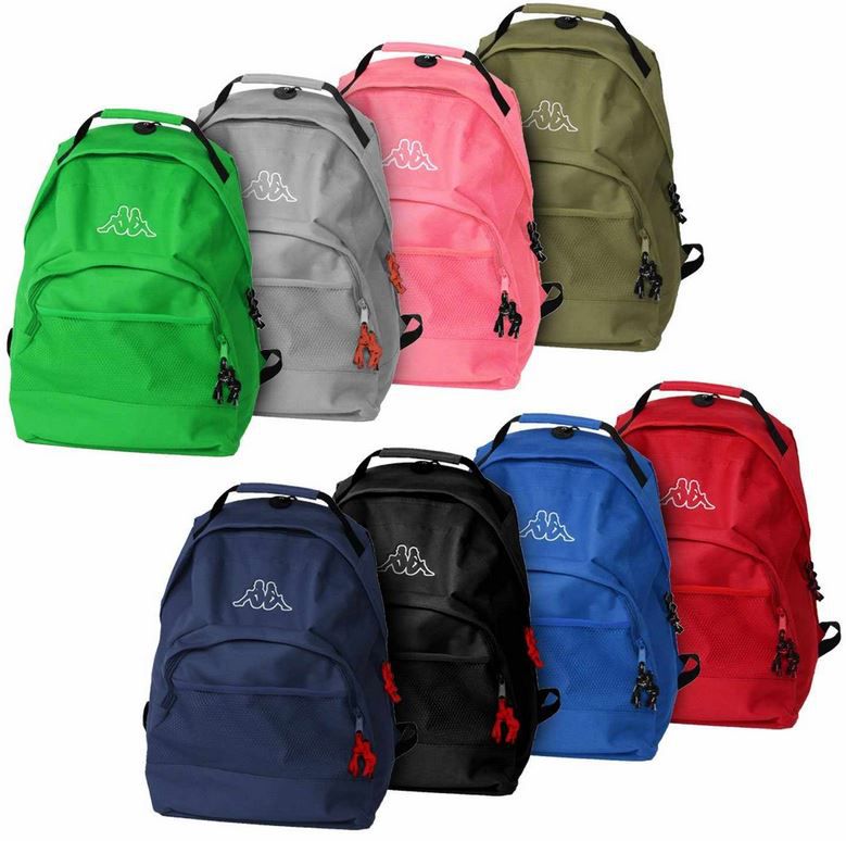 Kappa Rucksack oder Retrosporttasche mit 12 Paar Socken für 19,99€ Kappa Rucksack oder Retrosporttasche mit 12 Paar Socken für 19,99€