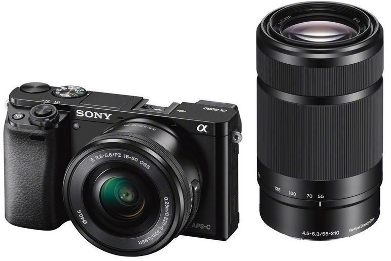 Sony Alpha 6000 Systemkamera mit 24 MP + 2 Objektiven + Zubehör für 696€ Sony Alpha 6000 Systemkamera mit 24 MP + 2 Objektiven + Zubehör für 696€