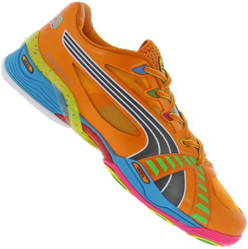 PUMA Damen und Herren Indoor Sportschuhe für 32,99€ PUMA Damen und Herren Indoor Sportschuhe für 32,99€