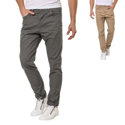 JACK & JONES Jeans und Chinos je 29,90€ (statt 40€)