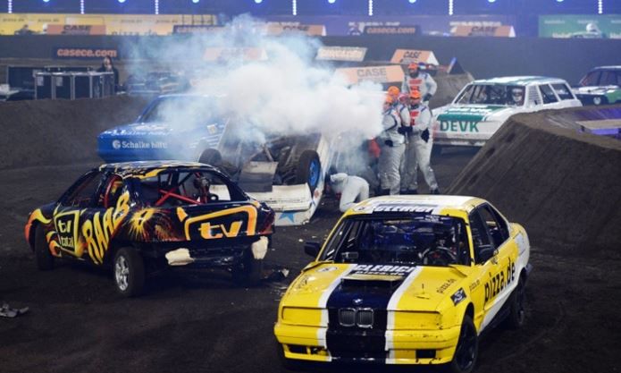 2-3 Tage für Zwei im 4*Hotel mit Tickets für die „TV Total Stock Car Crash Challenge“ p.P. ab 79€ 2 3 Tage für Zwei im 4*Hotel mit Tickets für die „TV Total Stock Car Crash Challenge“ p.P. ab 79€
