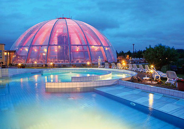 2 Tage Brandenburg + 4* Hotel & Kristall-Therme ab 60€ p.P. 2 Tage Brandenburg + 4* Hotel & Kristall Therme ab 60€ p.P.