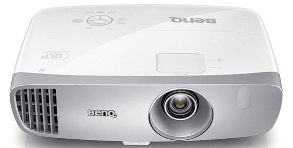 BenQ W1110 Full HD 3D Beamer für 677€ (statt 718€)