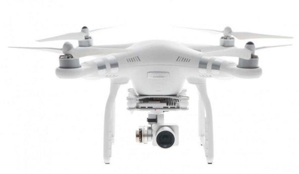 DJI Phantom 3 Advanced Quadrocopter für 605,90€ (statt 700€)