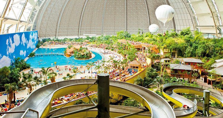 ÜN im Tropical Islands mit Frühstück ab 73€ p.P. oder 118€ für 2 Personen per Gutschein