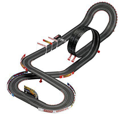 Carrera Go!!! Disney Pixar Cars 3 Racing Center für 49,99€ (statt 75€)