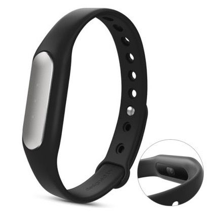 Xiaomi Mi Band 1S Fitnesstracker mit Pulsmesser für 8,28€ (statt 17€)