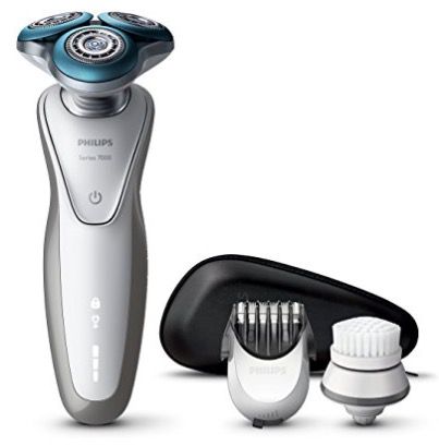 Philips S7530/50 Rasierer mit Peeling Bürste für 105,90€ (statt 160€)