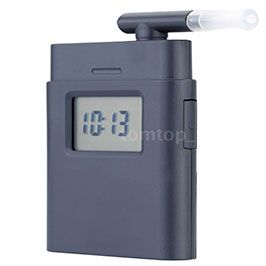 Digitaler Alkoholtester AT 838 mit 5 Mundstücken für 5,84€