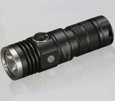 Skilhunt DS10 LED Taschenlampe mit 300 Lumen für 17,38€ (statt 27€)
