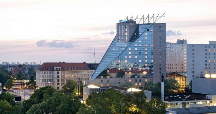 2 oder 3 Nächte im 4* Hotel in Berlin inkl. Frühstück, Wellness und Ticket für eine Show ab 119€ p.P.