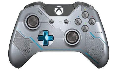 Xbox One Controller   Spartan Locke Design (refurb.) für 36,49€ (statt 54€)