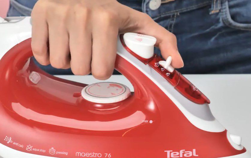 Tefal FV3776 Maestro Dampfbügeleisen für 26,96€ (statt 34€)