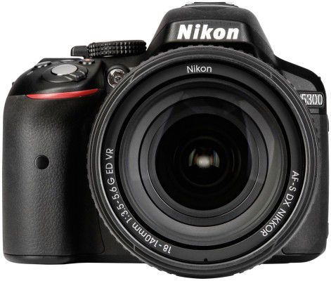 Nikon D 5300   DSLR Kamera mit 18 140 mm VR Objektiv ab 629,90€ (statt 770€)