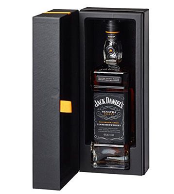 1 Liter Jack Daniels Sinatra Select Bold Smooth Classic für 98,99€ (statt 108€) + 27€ in Superpunkten