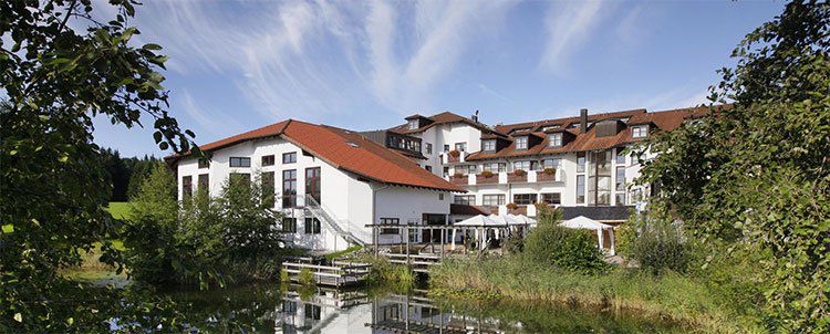 2 ÜN im Allgäu in einer Junior Suite inkl. Frühstück, Dinner, Wellness & Massage ab 139€ p.P.