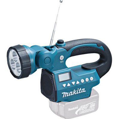 Makita BMR050 Akku Radiolampe für 39,92€ (statt 61€)