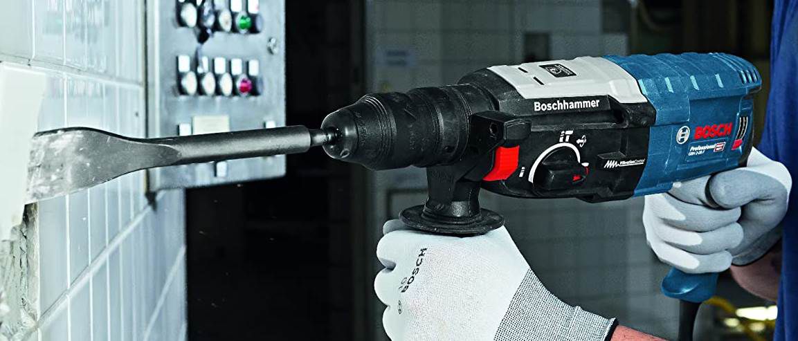 Bosch GBH 2 28 DFV Bohrhammer mit SDS Plus inkl. 6tlg. Bohr Meißel Set in L Case für 198,89€ (statt 244€)