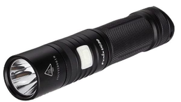 Fenix UC 30   LED Taschenlampe für nur 29,66€