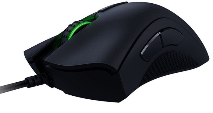 Razer DeathAdder Elite Chroma 16.000dpi Gamer Maus + Mouspad + Dreamhack Ticket  für 49€ (statt 89€)