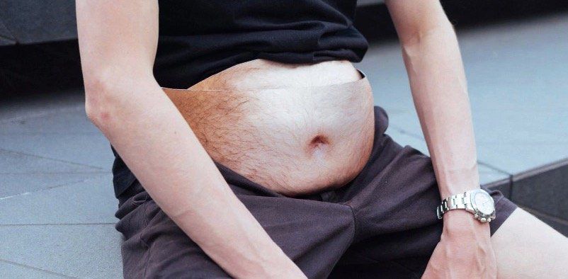 Fake Belly Dad Bag im Männerbauch Design für 4,29€