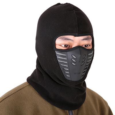 Gesichts  und Skimaske in 5 Farben für je 2,01€
