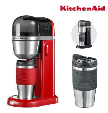 KitchenAid (5KCM0402) Ein Tassen Kaffeemaschine inkl. 2 Reisebecher in Schwarz oder Rot für je 65,90€ (statt 77€)