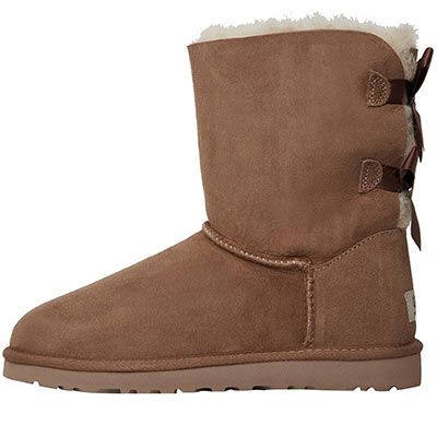 UGG Bailey Bow II   Damenwinterschuhe für 129,95€ (statt 174€)