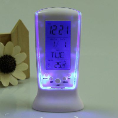 Multifunktion Wecker mit LCD Display für ~2,44€