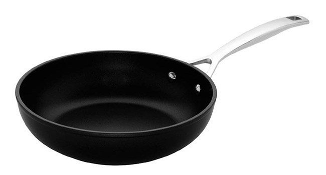 Le Creuset Pfanne Special aus Alu (26 cm) für 71,99€ (statt 89€)