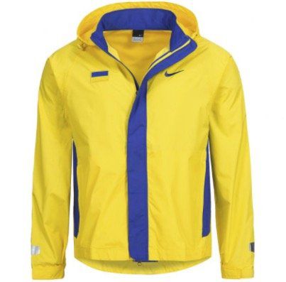 Nike Herren Jacke Ukraine mit wasserabweisendem Material für 19,10€ (statt 30€)