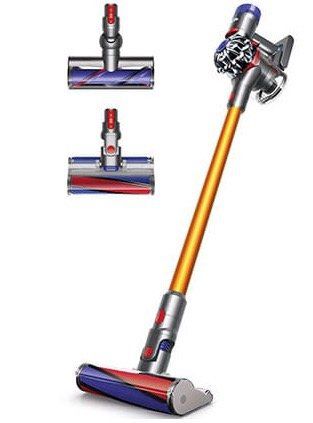 Dyson V8 Carbon Fiber + Bürste, Düsen, Schlauch und Tasche für 429€ (statt 463€)