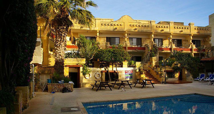 Last Minute: 7 Tage Gozo (Malta) im 4* Hotel inkl. Frühstück & Flug ab 175€ p.P.