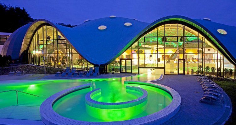 ÜN im 4* Hotel an der Therme Bad Orb inkl. Thermeneintritt & Frühstück ab 90€ p.P.