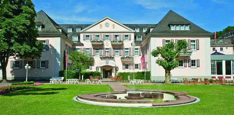 2 ÜN in 5* Hotel in der Eifel inkl. HP, Thermalbad, Sauna & Massage für 200€ p.P.