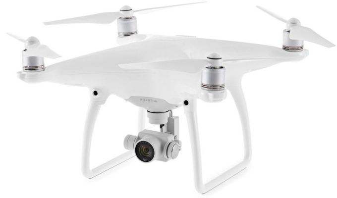 DJI Phantom 4   Quadcopter Drohne für 699€ (statt 735€)