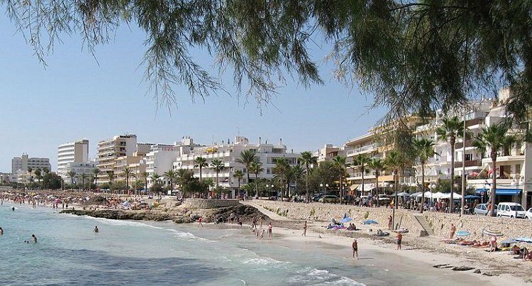 4 ÜN auf Mallorca (Cala Millor) inkl. Halbpension, Flüge & Transfers ab 188€ p. P.