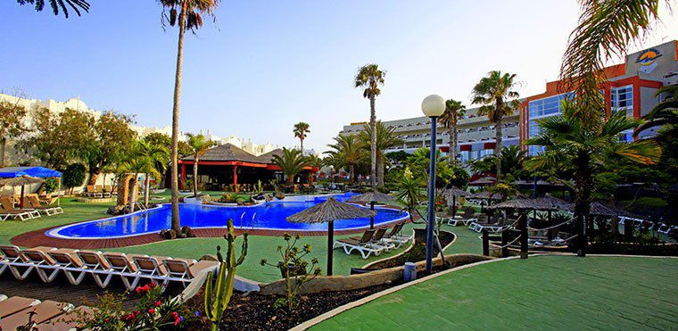 7 Tage auf Fuerteventura inkl. All Inclusive, Zug zum Flug, Hoteltransfers & Flüge ab 620€ p.P.