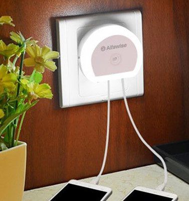 Dreierpack: Alfawise HTV 777   Dual USB Ladeport mit LED für 4,41€