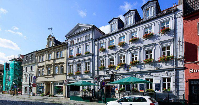 3 ÜN im Salzlandkreis inkl. HP, Sekt & Fitness für 100€