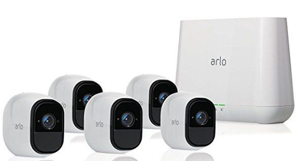 Netgear Arlo Pro VMS4530 100EUS   5er Pack wiederaufladbares Smart Home HD Überwachungs Kamera Sicherheitssystem für 715€ (statt 940€)
