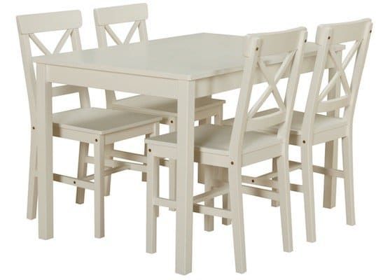 Kiefer Landhaus Essgruppe mit 4 Stühlen + 1 Tisch für 89€ (statt 124€)