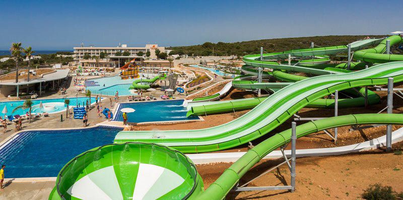 Vorbei! 7 Tage Menorca im 4* Hotel mit All Inclusive, Flug, Transfer & Zug ab 377€ p.P.