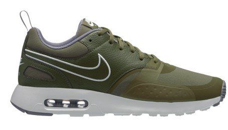 Nike Schuhe   Air Max Vision Tavas SE (40,44, 45.5) für 79,99€ (statt 90€)