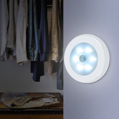 Utorch Nachtlicht mit 6 LEDs & Bewegungssensor für 2,48€