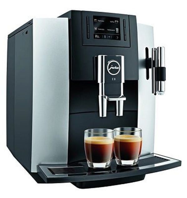 Jura 15084 E8 Kaffeevollautomat (Ausstellungsware) für 799,99€ (statt 855€)