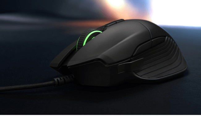 RAZER Basilisk kabelgebundene Gaming Maus für 31,29€ (statt 49€)