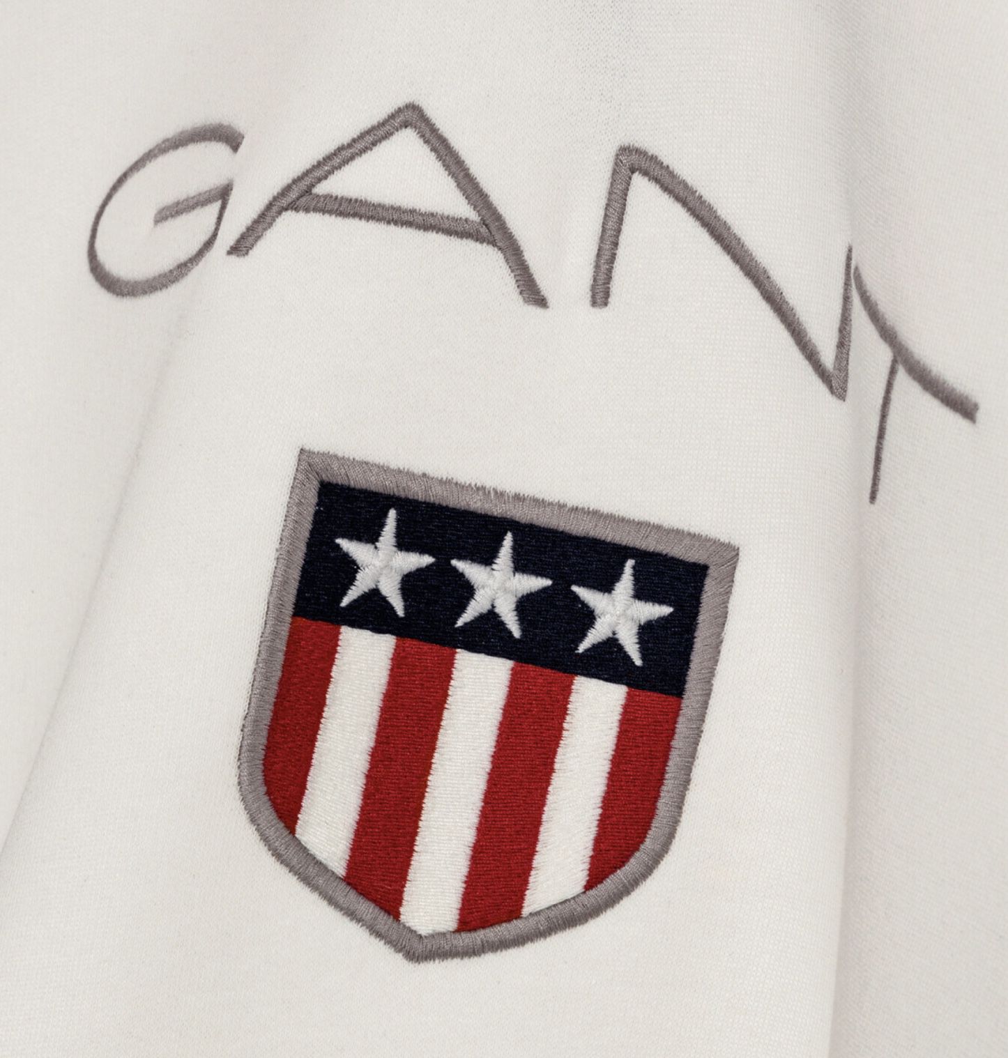 GANT Shield Sweat Hoodie in Elfenbein für 49,95€ (statt 72€)