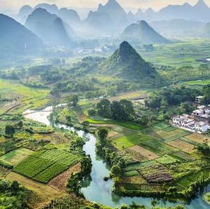 Rundreise durch Vietnam: 16 ÜN inkl. Frühstück, Exkursionen, Dschunkenfahrt, Transfers & Flüge ab 1.699€ p.P. Rundreise durch Vietnam: 16 ÜN inkl. Frühstück, Exkursionen, Dschunkenfahrt, Transfers & Flüge ab 1.699€ p.P.